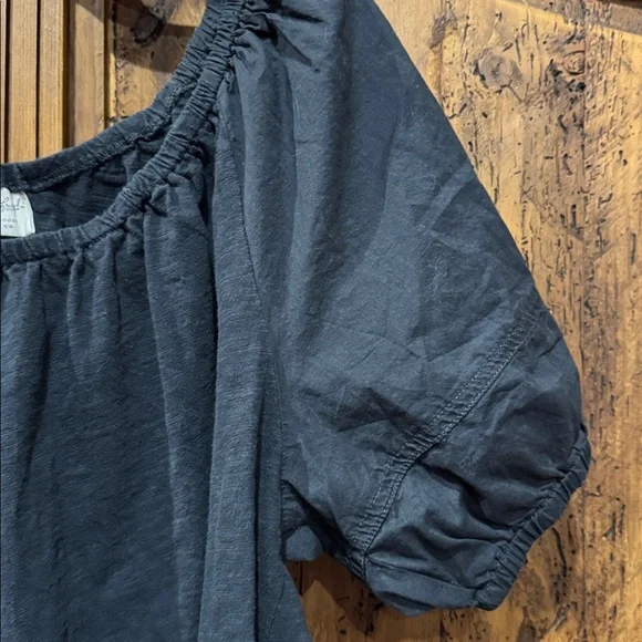 Universal Thread Elegant Black Puff Sleeve Top - Picture 2 of 6